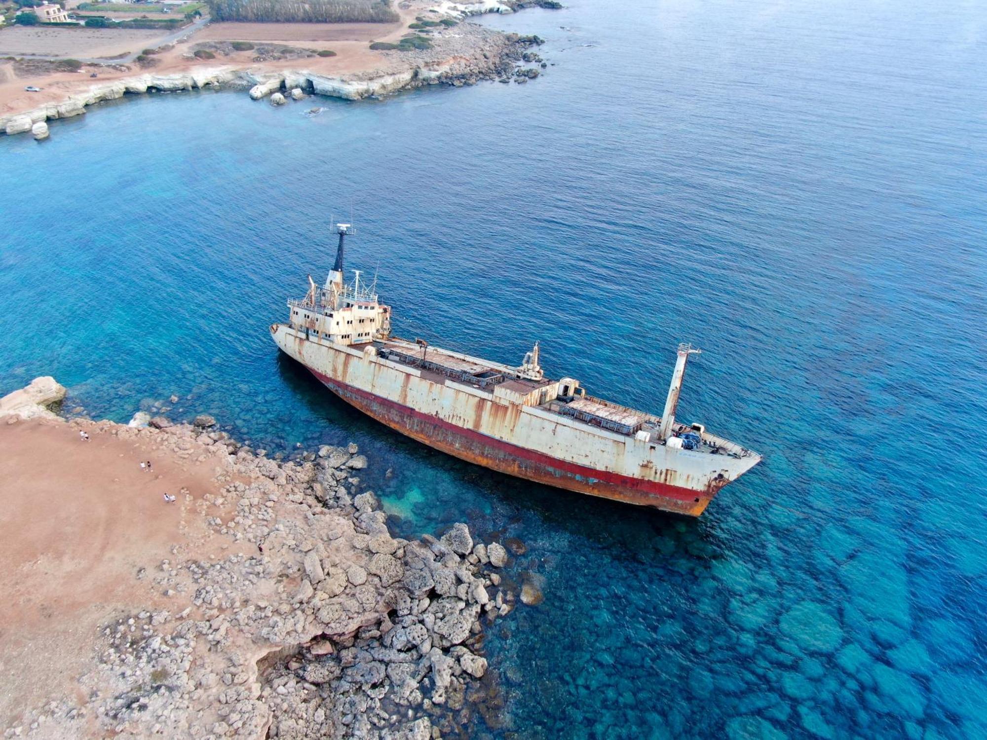 Ocean Sunset Apartment Paphos ภายนอก รูปภาพ